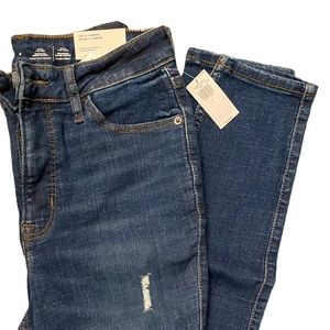 BNWT Old Navy Extra Highrise Rockstar Jeans